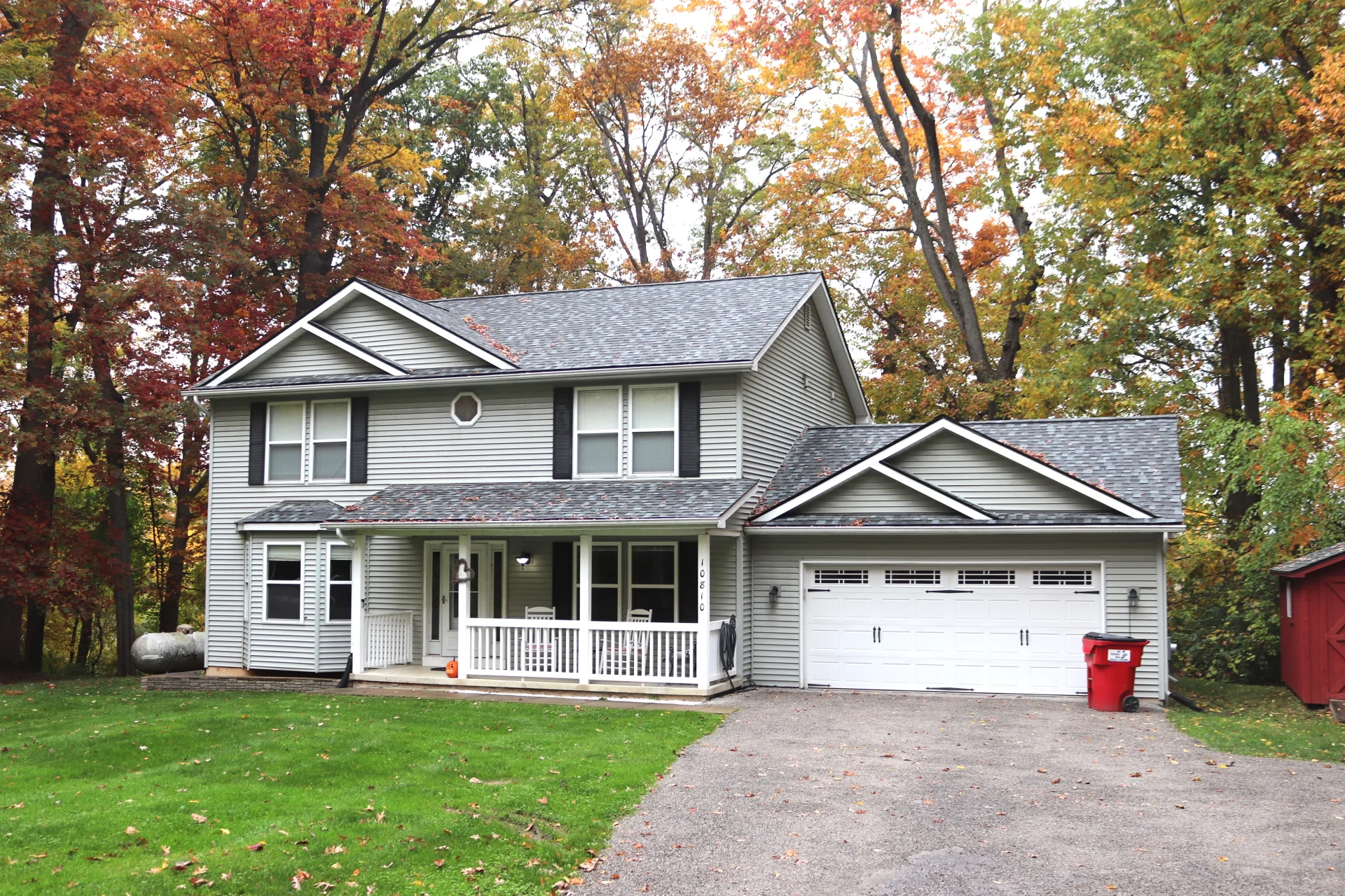 Asphalt shingle roof replacement in Brighton, MI worked on by Kroll Construction